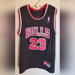 Authentic Men's Chicago Bulls Michael Jordan  Classic Player Jersey #23
